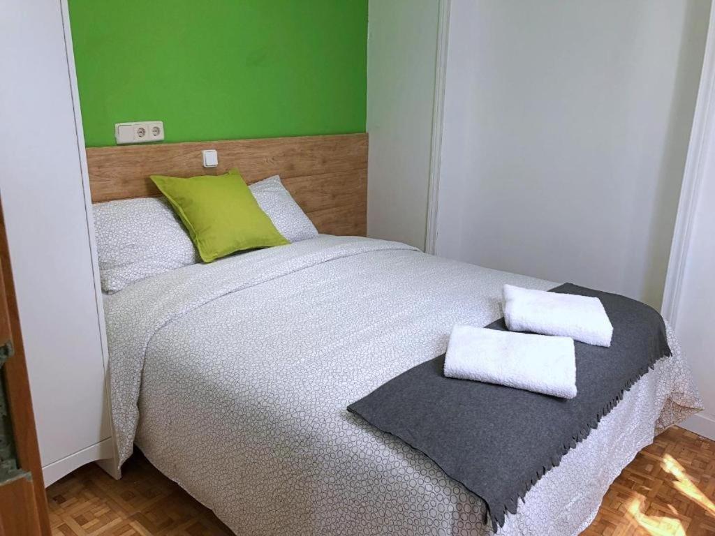 Apartamentos Smartrenting La Latina Madrid Ngoại thất bức ảnh